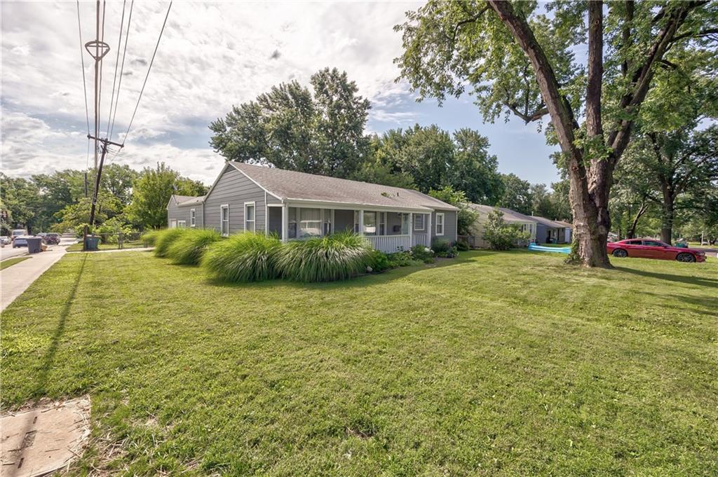 Listing Photo MLS #HMS2637602