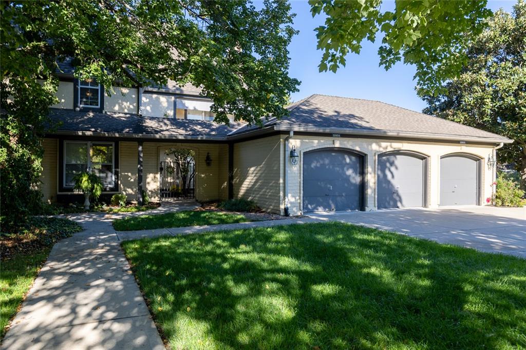 Listing Photo MLS #HMS2638169