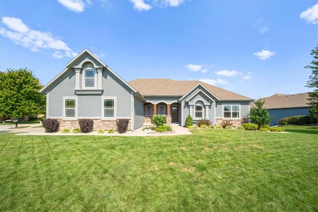 Listing Photo MLS #HMS2638557