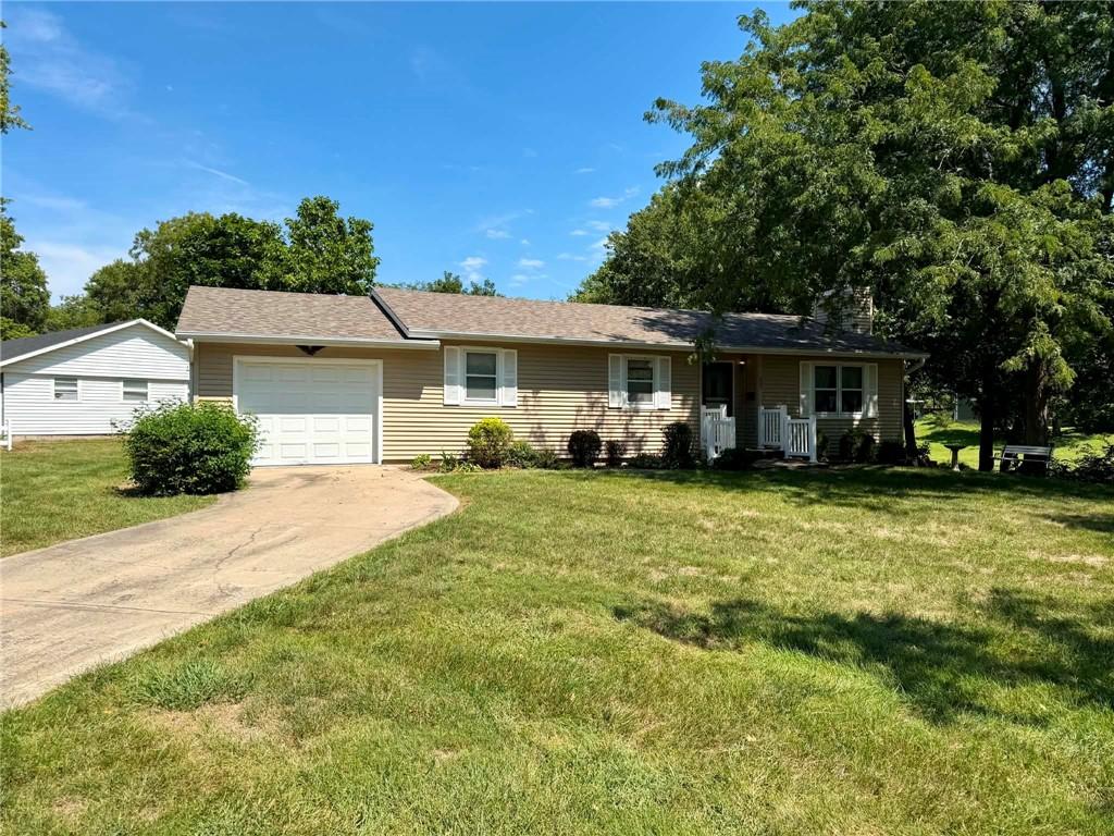 Listing Photo MLS #HMS2639876
