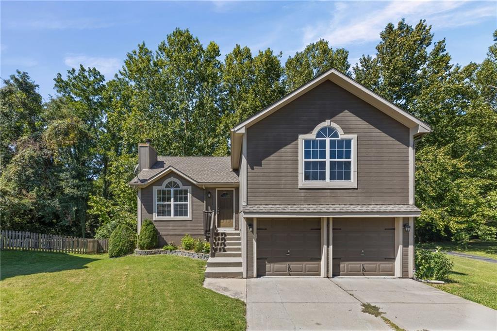 Listing Photo MLS #HMS2641165