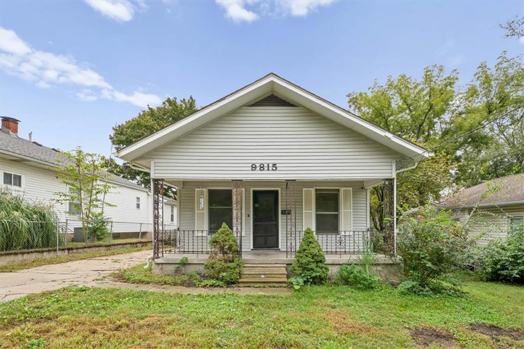 Listing Photo MLS #HMS2641998