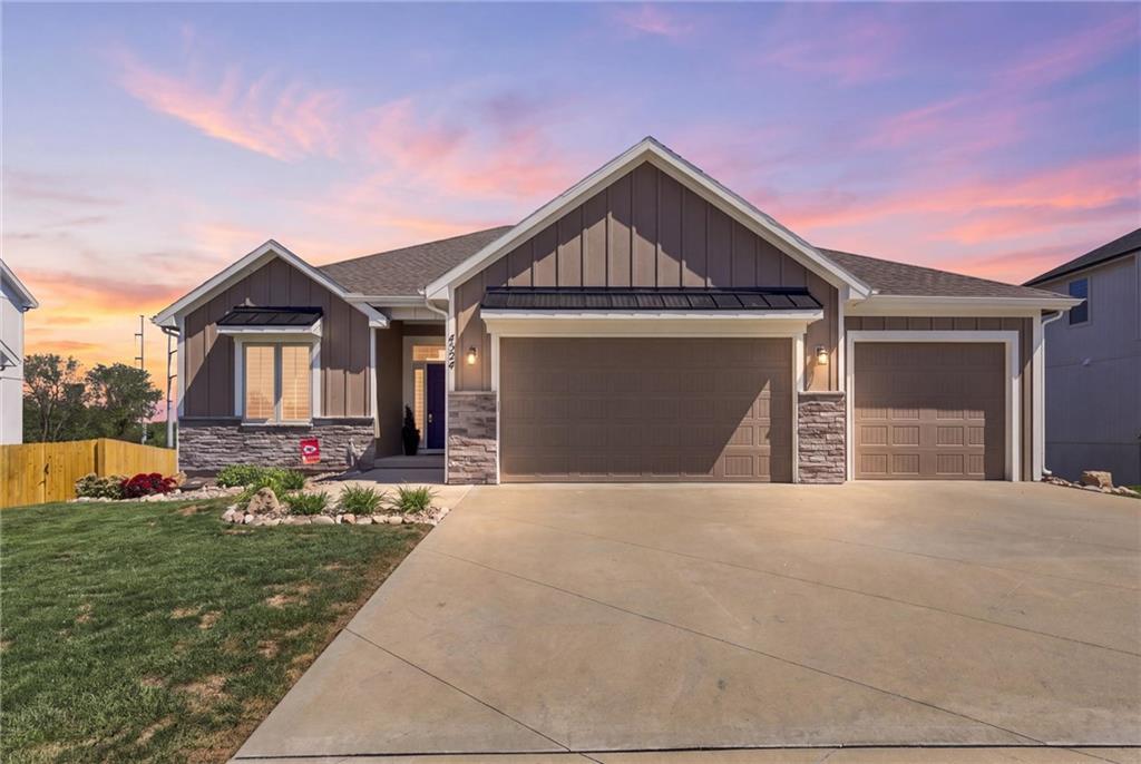 Listing Photo MLS #HMS2642215