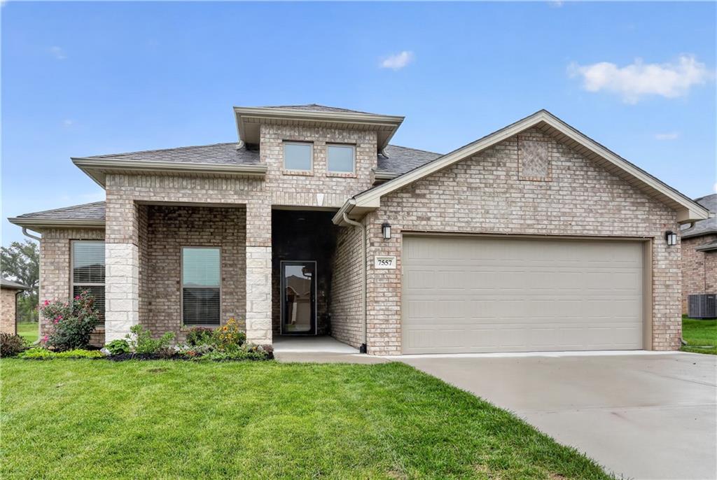 Listing Photo MLS #HMS2642394