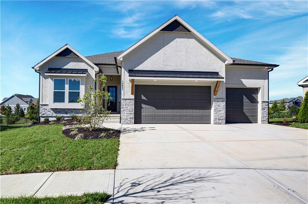 Listing Photo MLS #HMS2642805