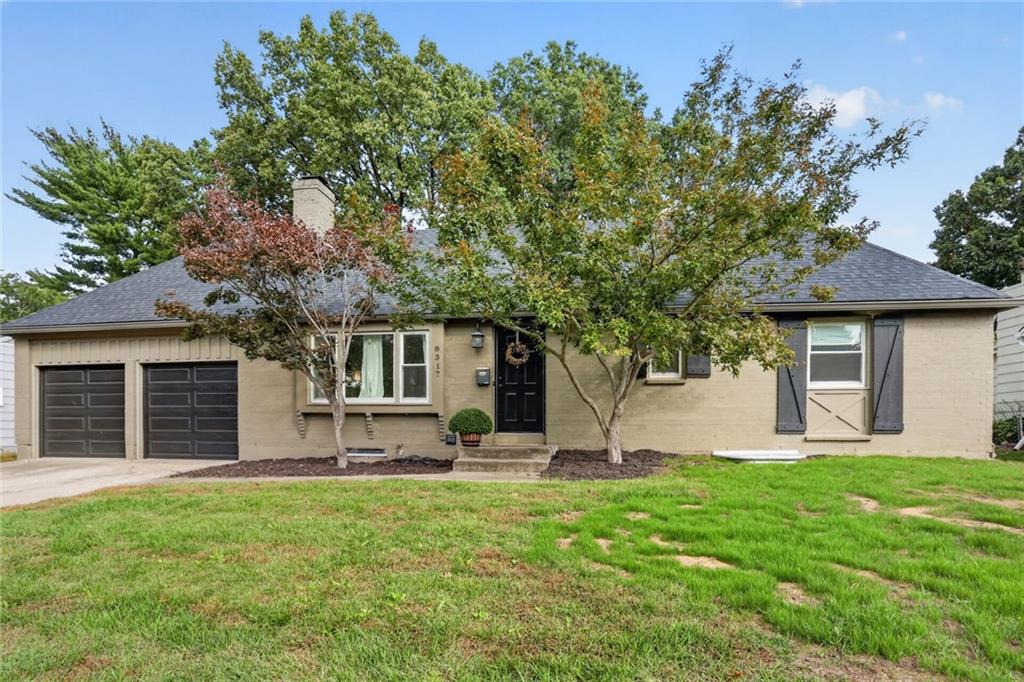Listing Photo MLS #HMS2643044
