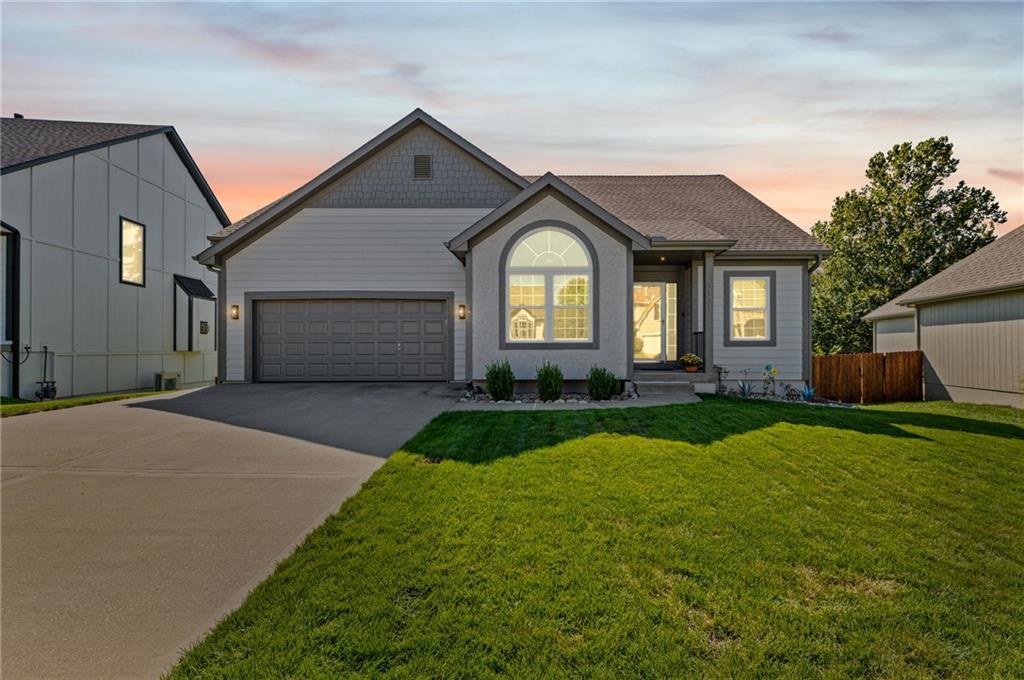 Listing Photo MLS #HMS2643468