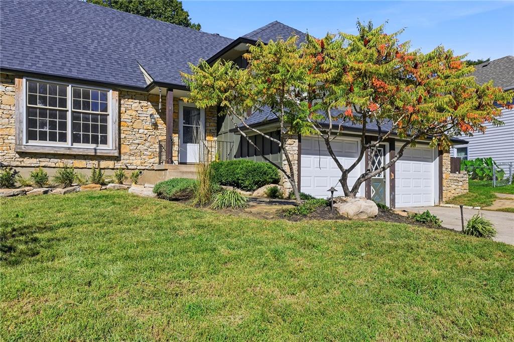 Listing Photo MLS #HMS2644242