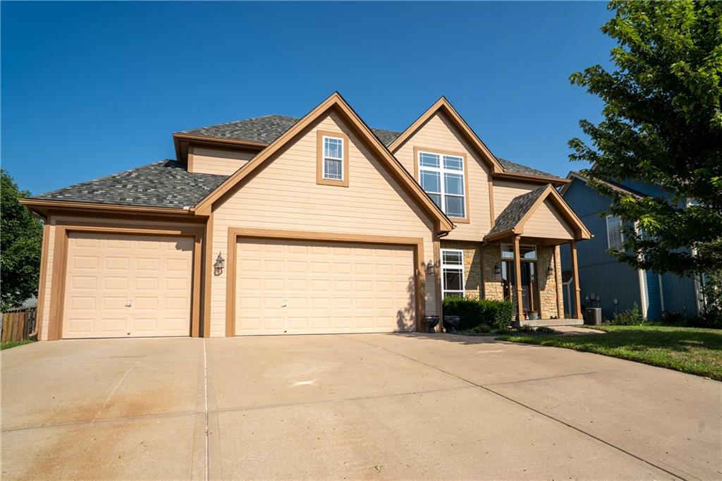 Listing Photo MLS #HMS2644434