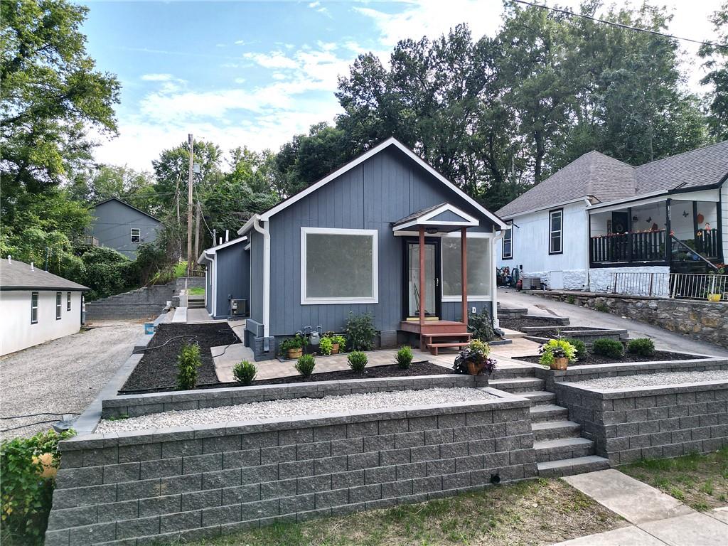 Listing Photo MLS #HMS2644663