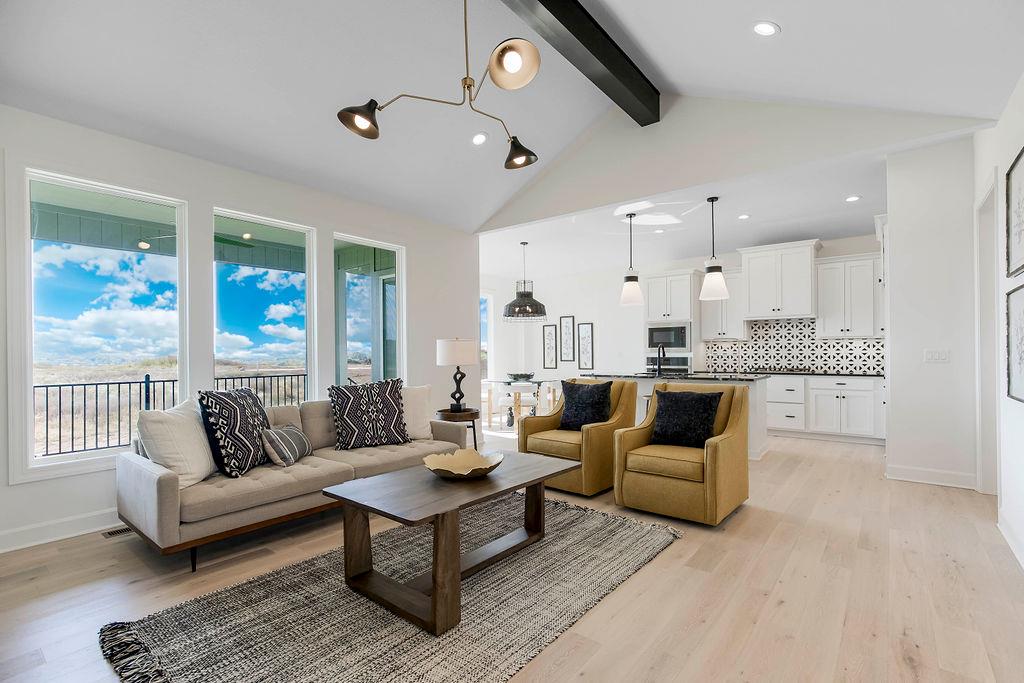 Listing Photo MLS #HMS2644943