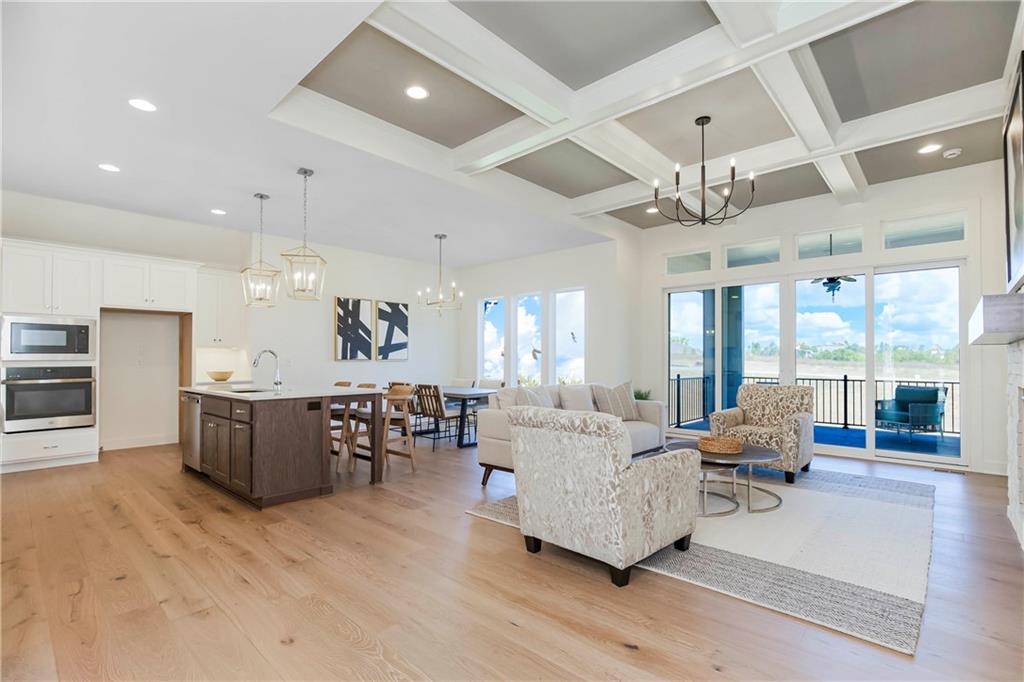 Listing Photo MLS #HMS2644966