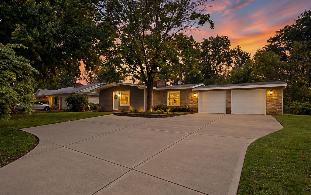 Listing Photo MLS #HMS2644987
