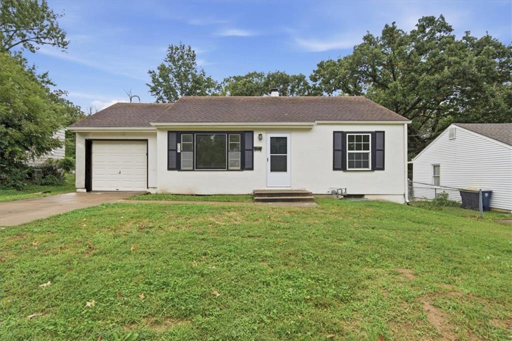 Listing Photo MLS #HMS2645079