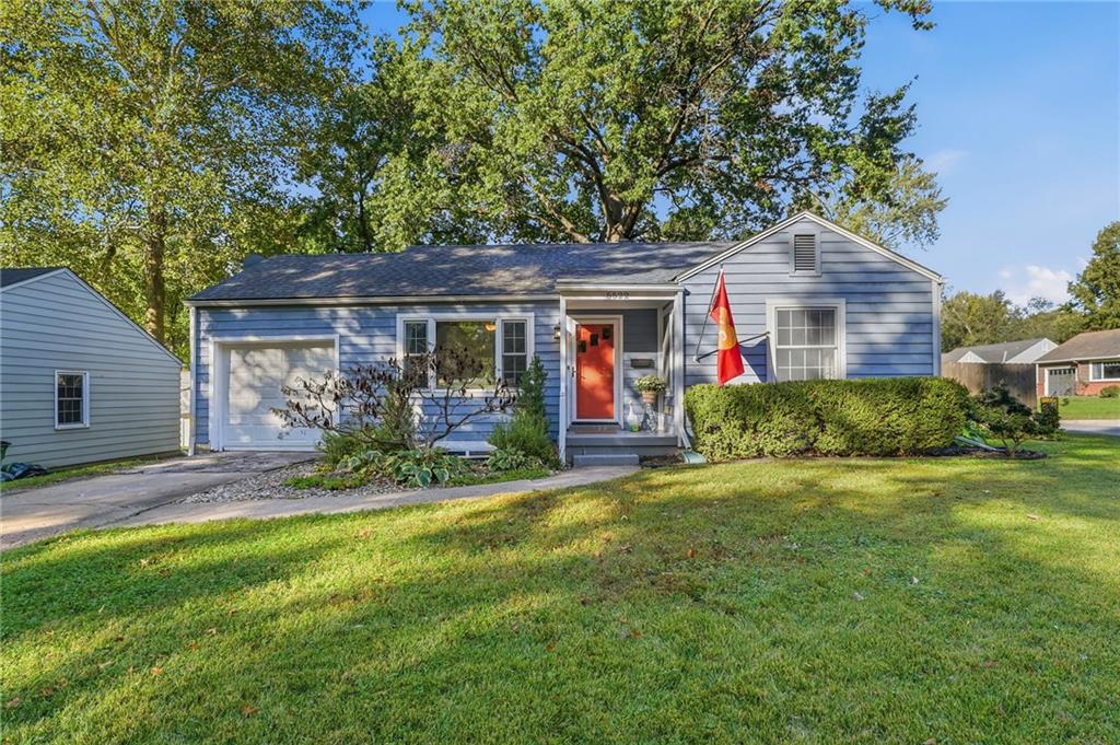Listing Photo MLS #HMS2645518