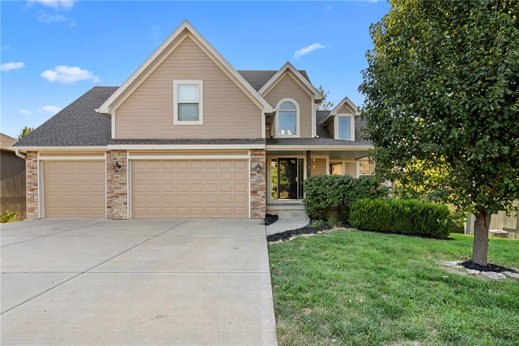 Listing Photo MLS #HMS2645793