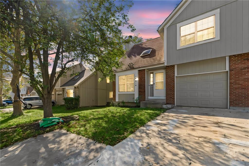 Listing Photo MLS #HMS2646236
