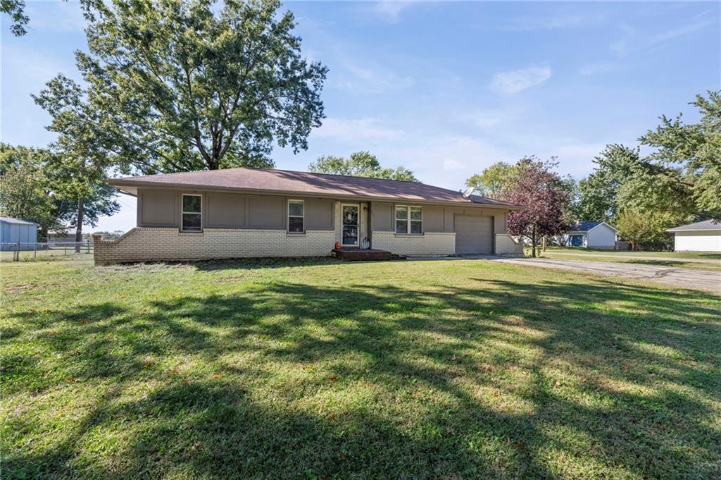 Listing Photo MLS #HMS2646283