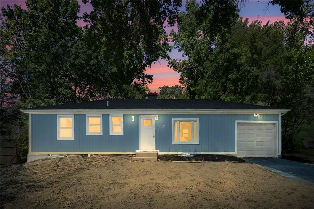 Listing Photo MLS #HMS2646464