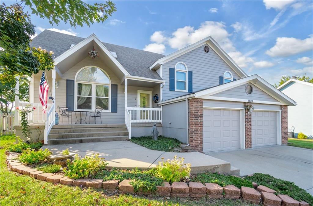 Listing Photo MLS #HMS2646497