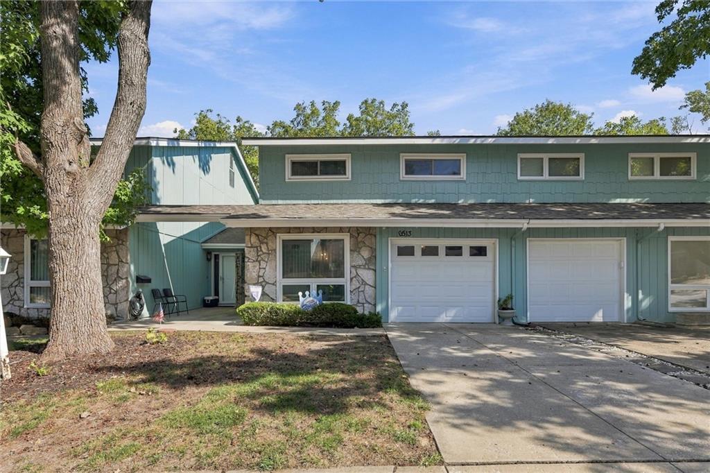Listing Photo MLS #HMS2646563