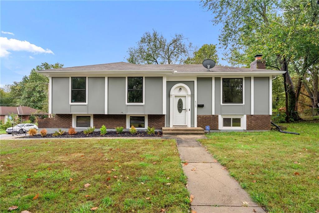 Listing Photo MLS #HMS2646670