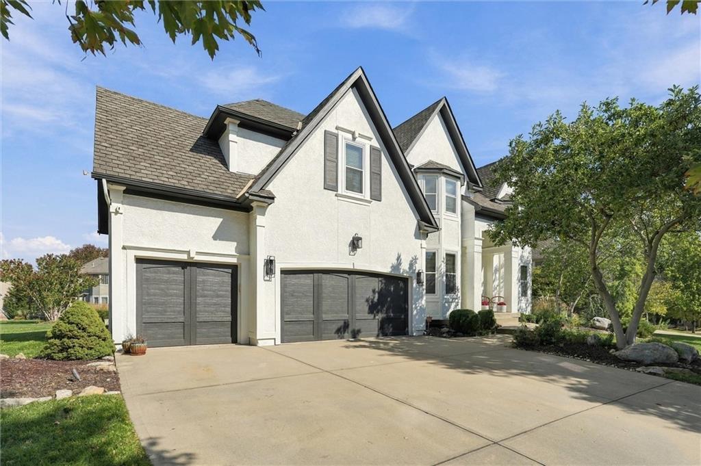 Listing Photo MLS #HMS2647057