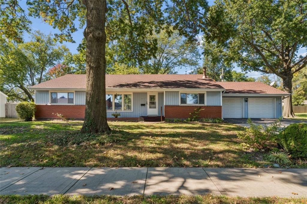 Listing Photo MLS #HMS2647080