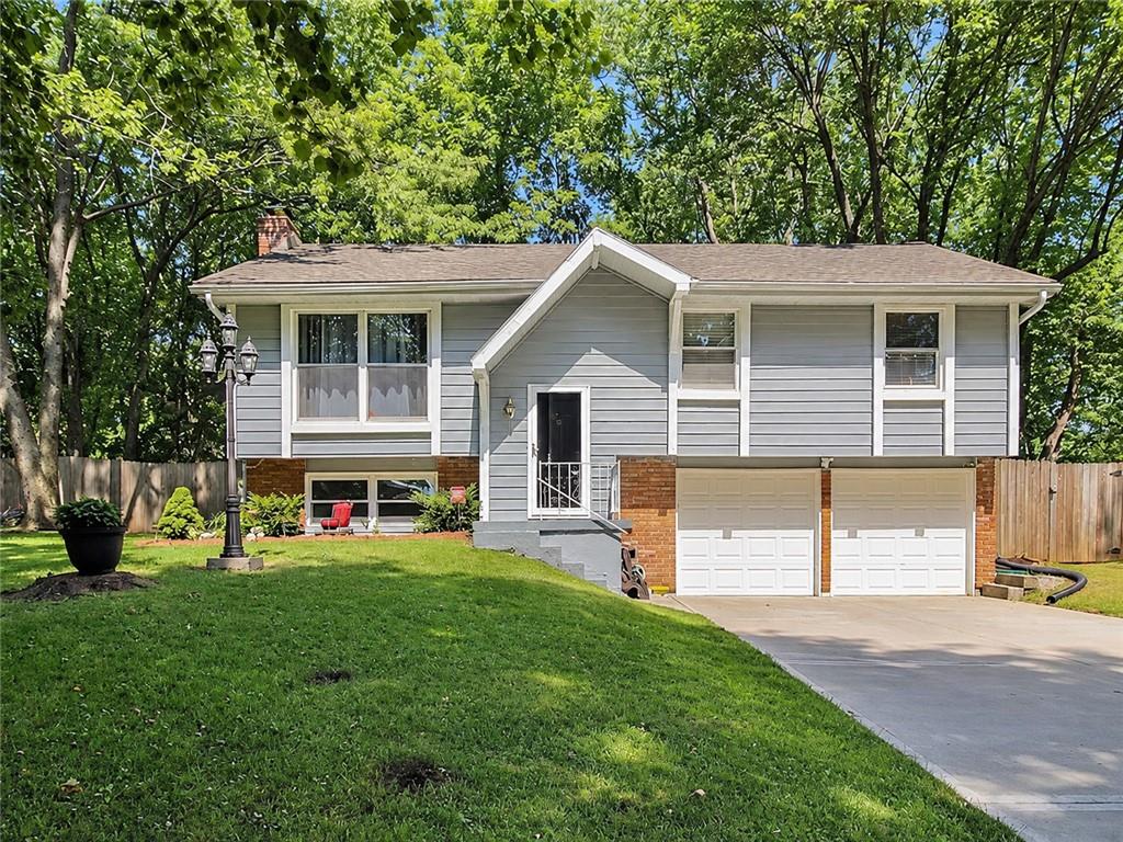 Listing Photo MLS #HMS2647123