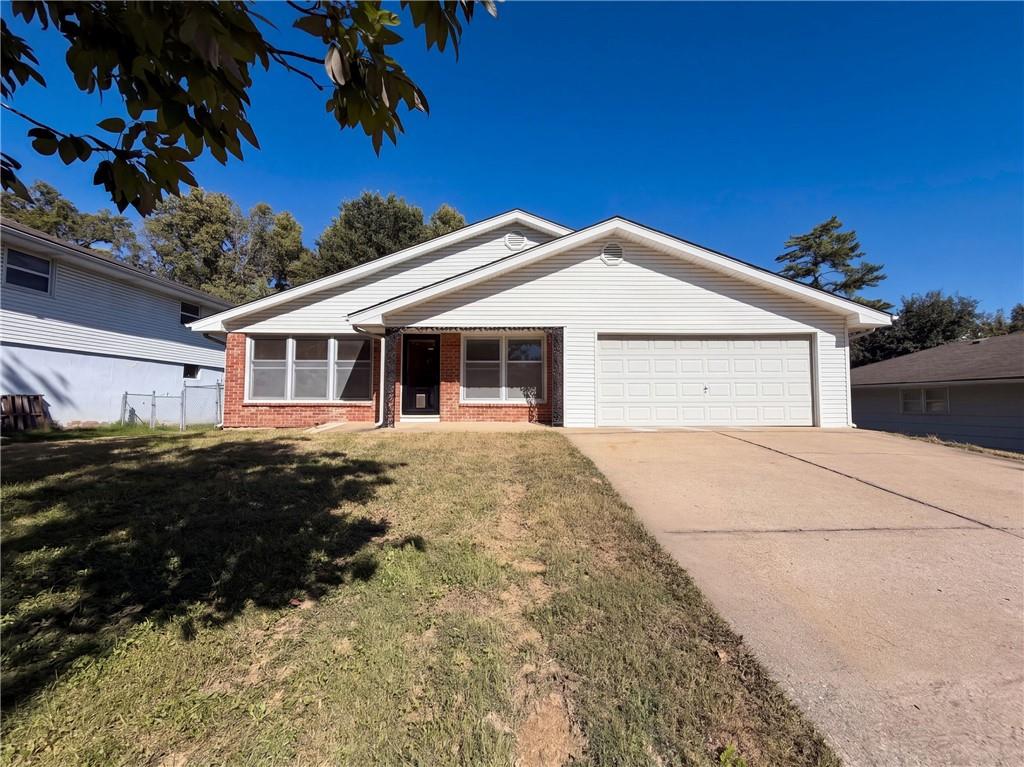 Listing Photo MLS #HMS2647157