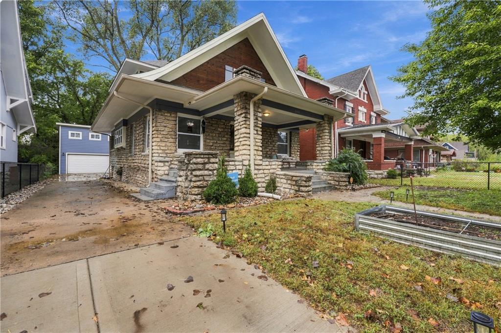 Listing Photo MLS #HMS2647299
