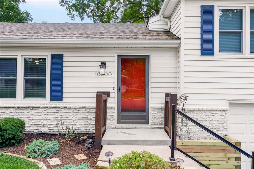 Listing Photo MLS #HMS2647363