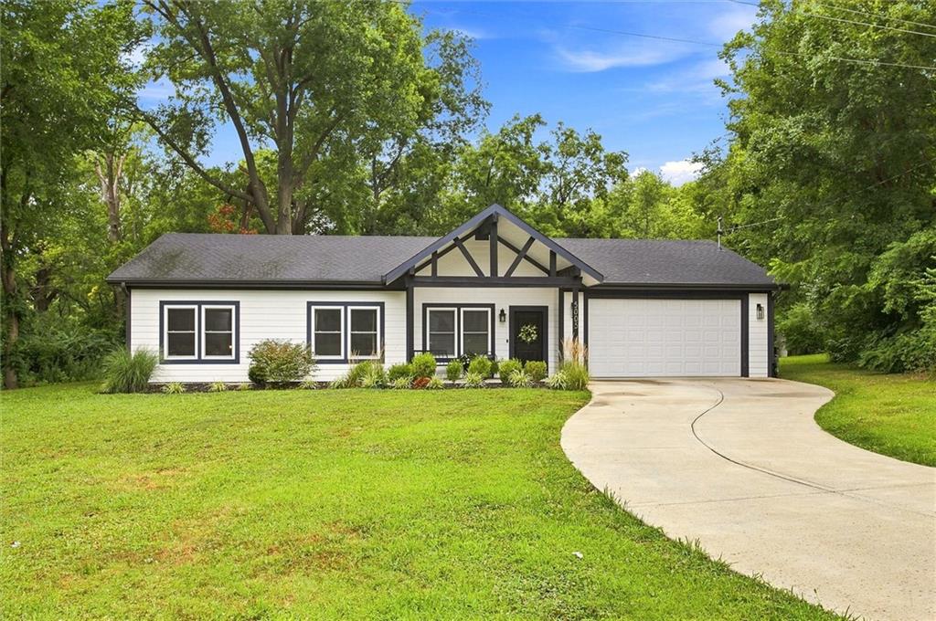 Listing Photo MLS #HMS2647366