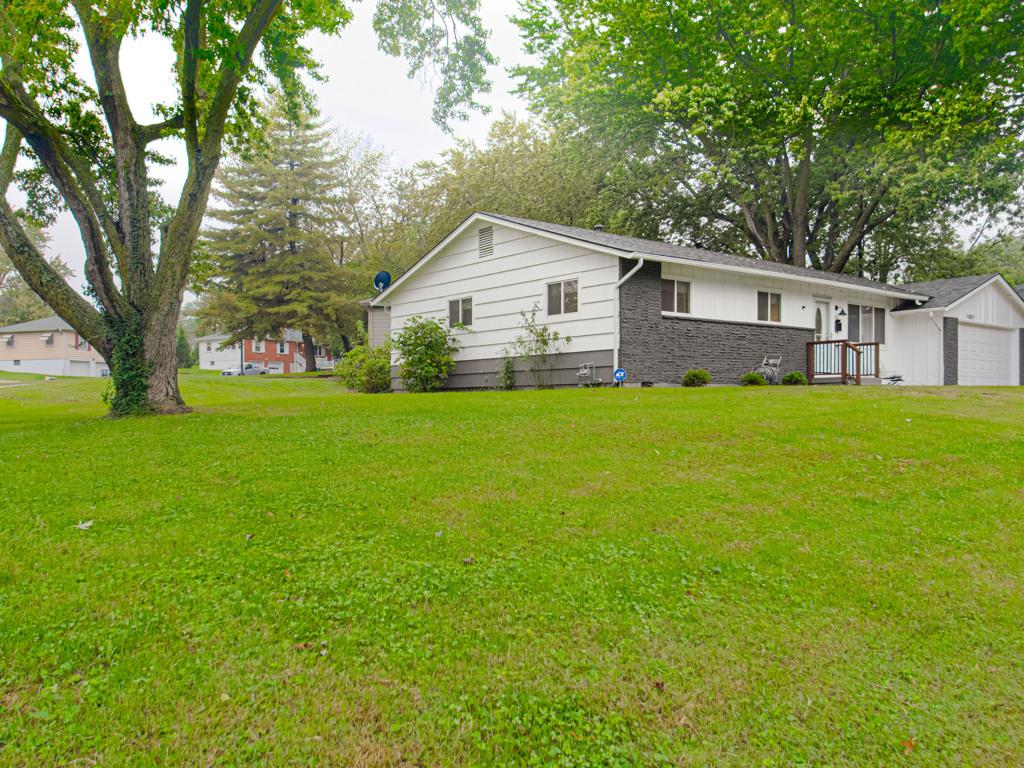 Listing Photo MLS #HMS2647468