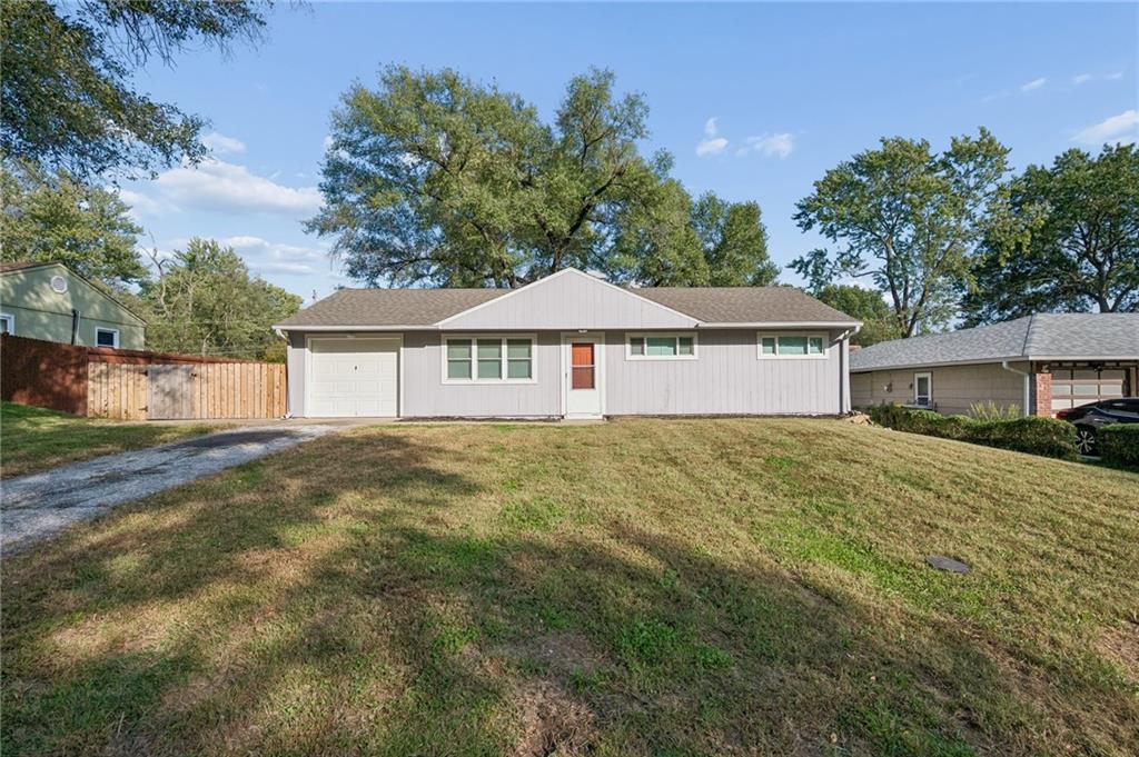 Listing Photo MLS #HMS2647471