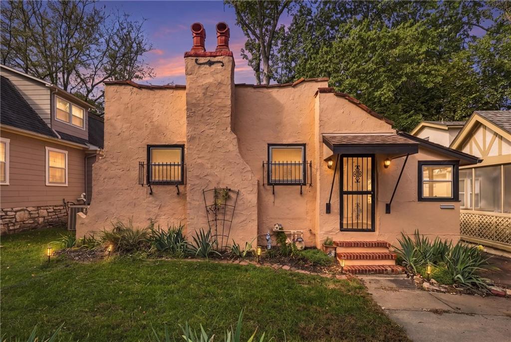 Listing Photo MLS #HMS2647803
