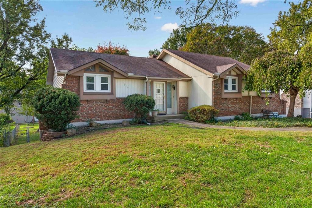Listing Photo MLS #HMS2648170