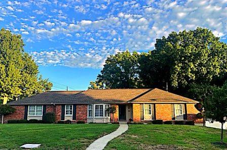 Listing Photo MLS #HMS2648209