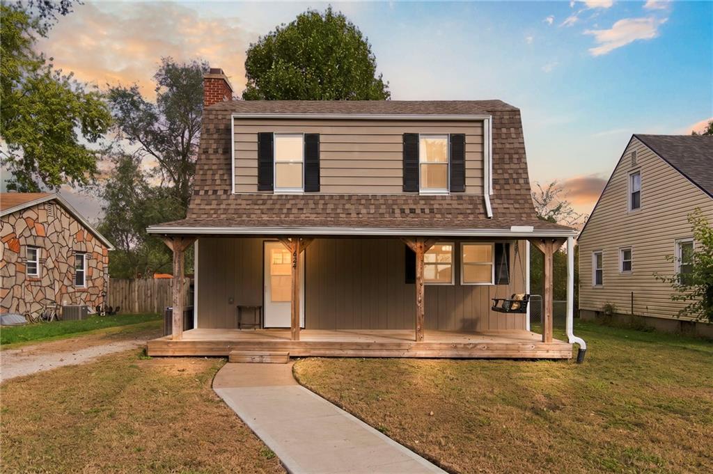 Listing Photo MLS #HMS2648295