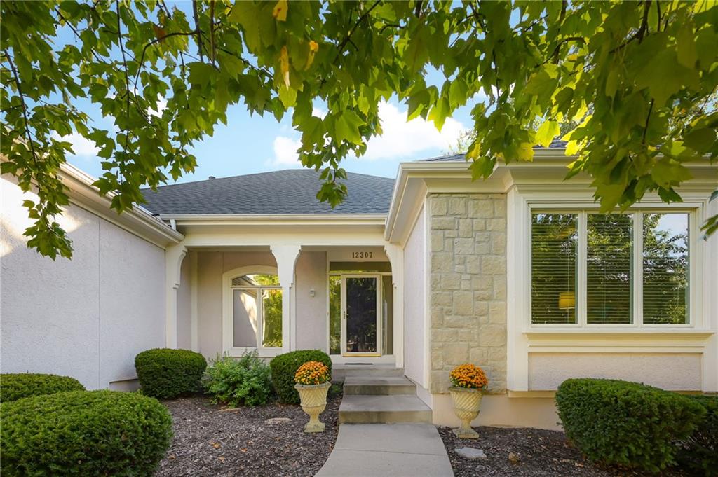 Listing Photo MLS #HMS2648331